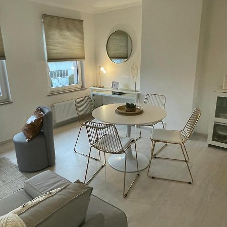Le Relax By La Dame De Coeur - Logement Zen Urbain Namur Zewnętrze zdjęcie
